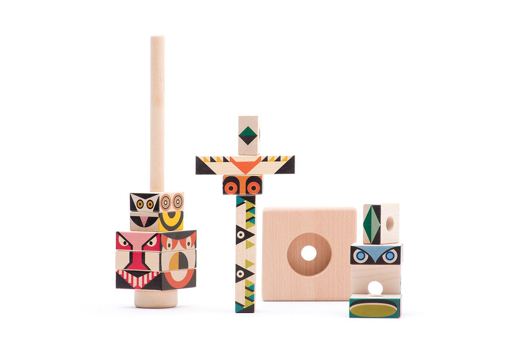 Piramida Totem na słupku
