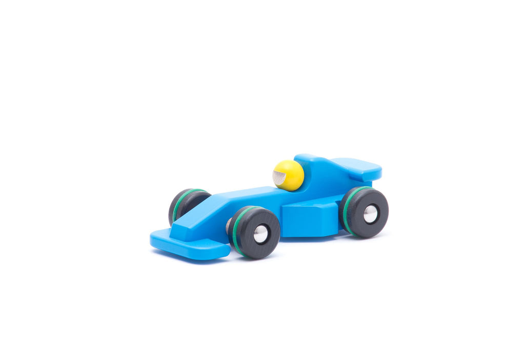 Rennwagen groß mit Fahrer