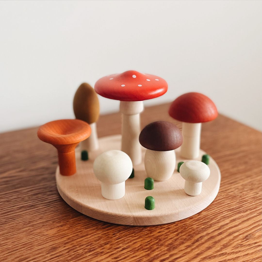 Mushroom sorter on a wooden base (7 mushrooms)