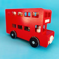 London bus - piętrowe auto z pasażerami