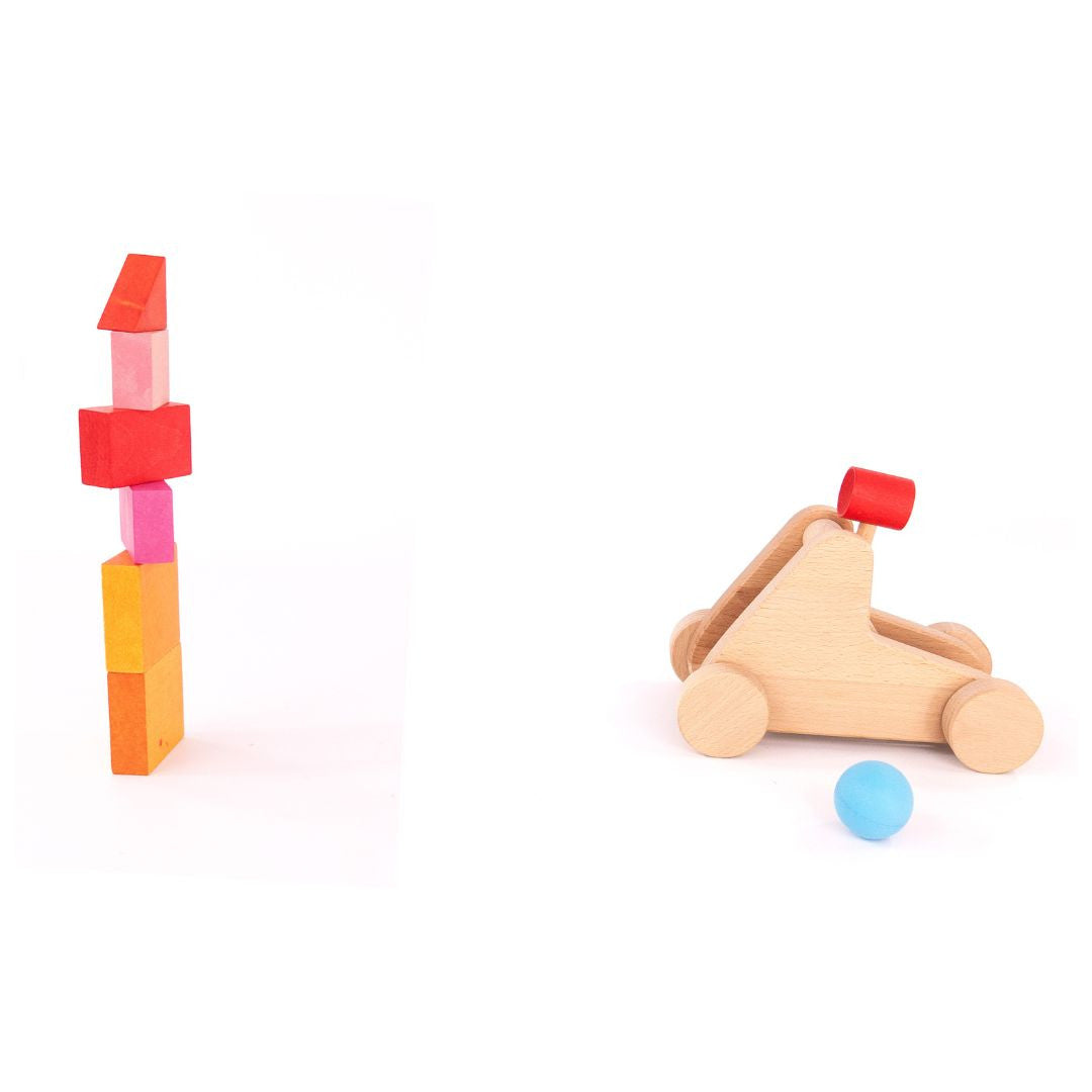Wooden catapult with balls