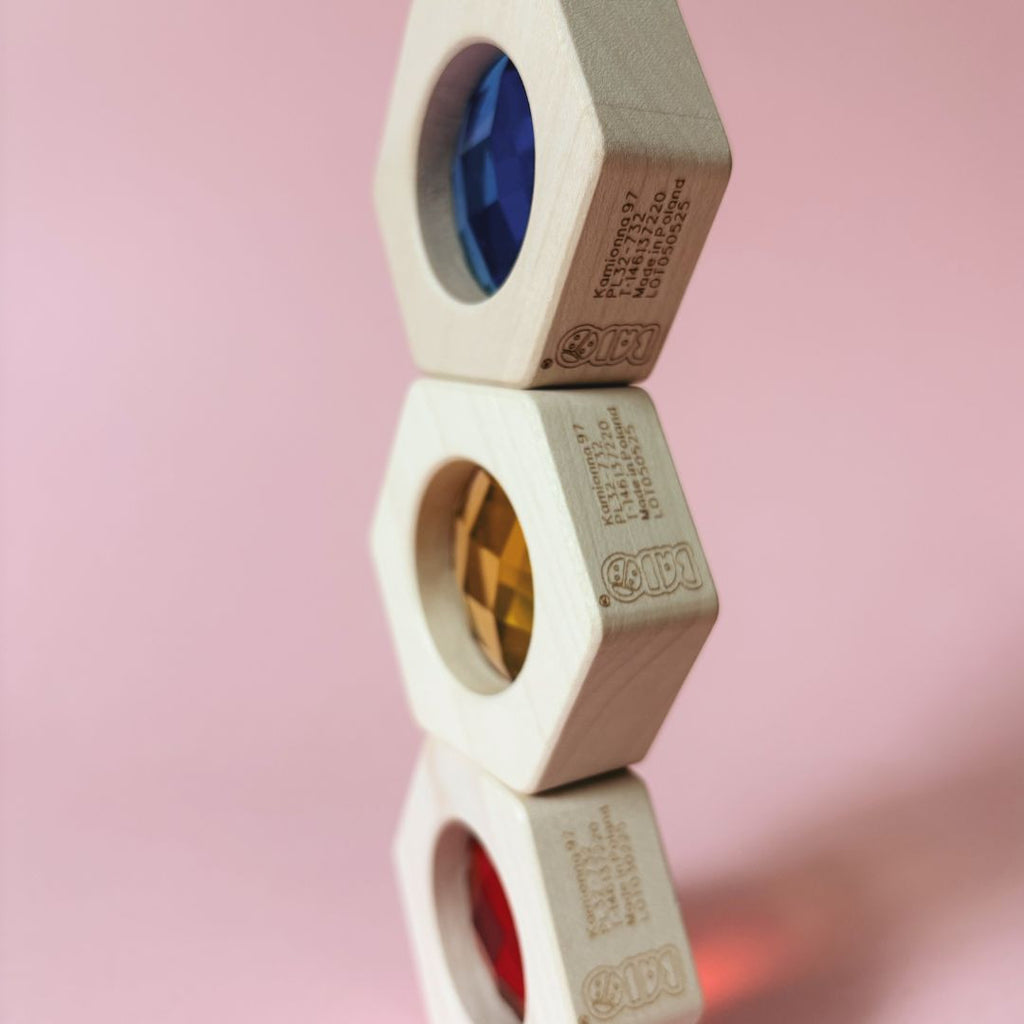 Kaleidoskop mit Holzgehäuse
