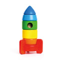 Pyramide Rakete mit Astronaut